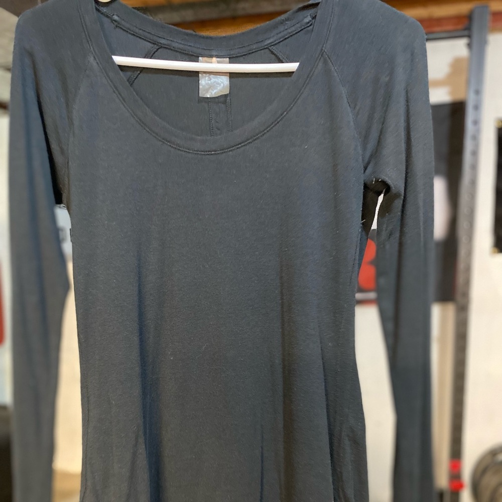 Calia black long-sleeved shirt - size small